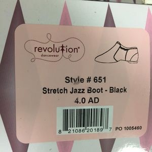 revolution stretch jazz boot